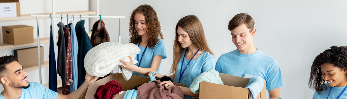 corporate volunteering team